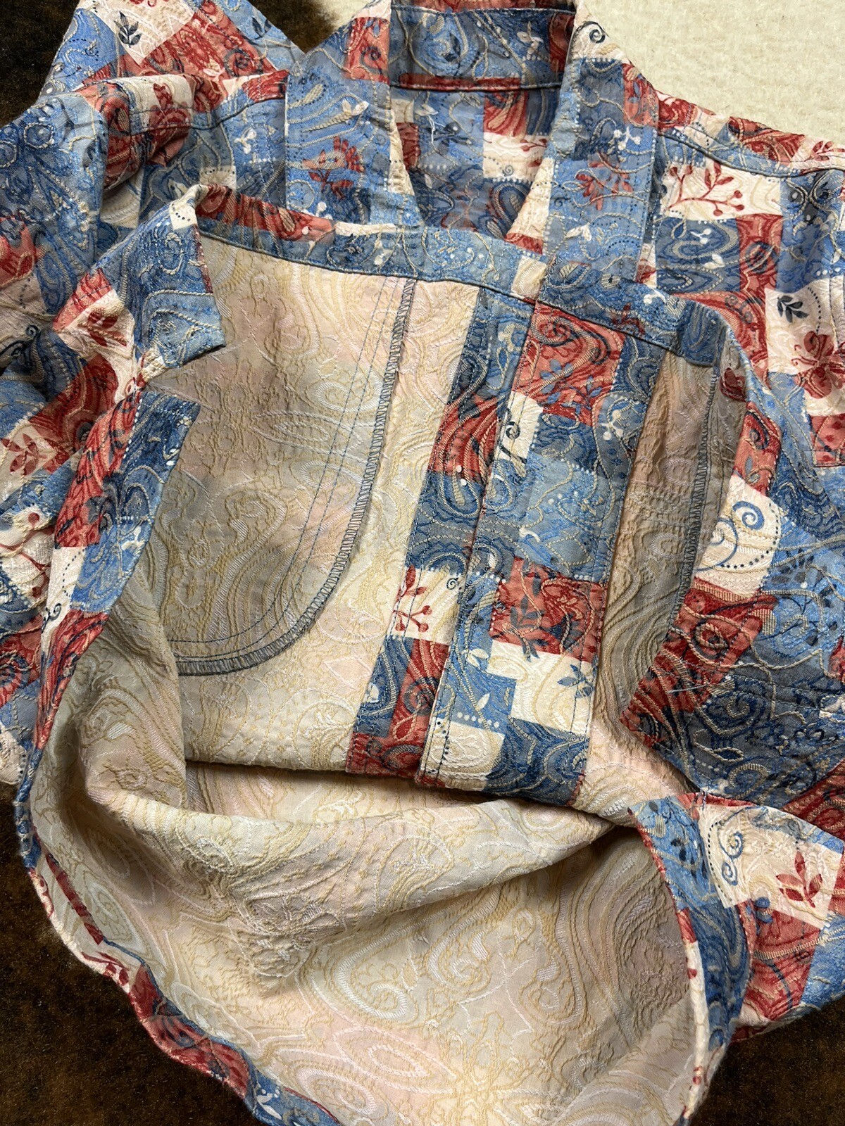 Patchwork Lightly Quilted Jacket  Size Medium/Lar… - image 3