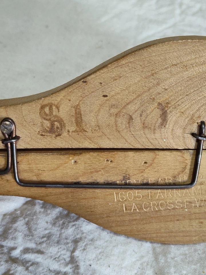 VTG Antique Wood Shuttle Punch Sliding Needle Weaving Rug Hooking Tool D11 - Image 4 of 4