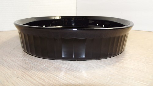 Vtg. 2.5 Liter Corning Ware French Black Ribbed F-4-b Oval Casserole Dish No Lid - Picture 10 of 15