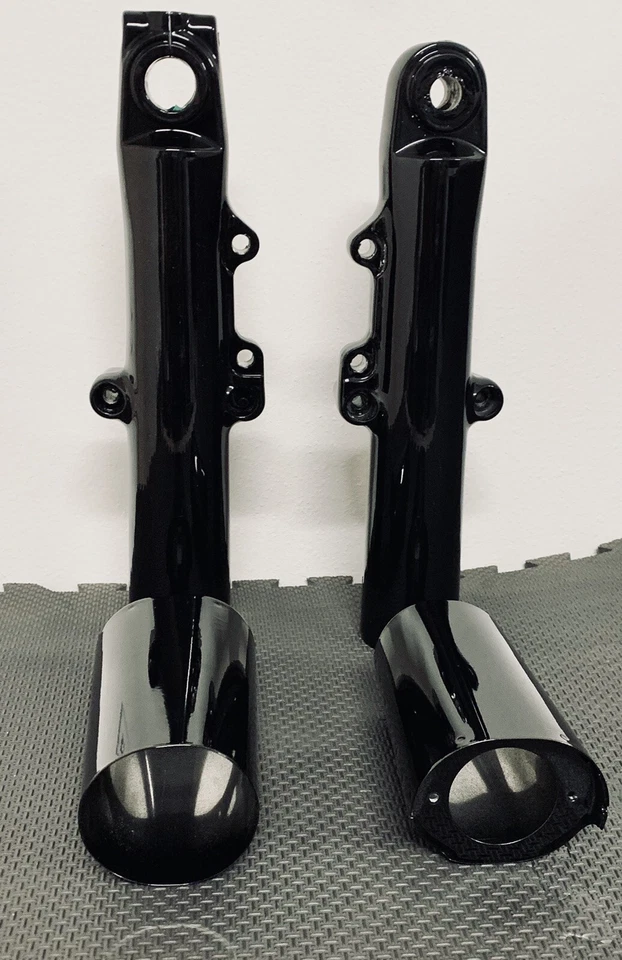 HARLEY TOURING 2014-23 DESLIZADORES PATAS Y CUBIERTAS HORQUILLA NEGRAS DIRECTAS Foto 3 de 4