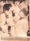 AP PHOTO OF NEW YORK METS TRAINER WORKING ON BUD HARRELSON AFTER FIGHT - 1973 — photo 1