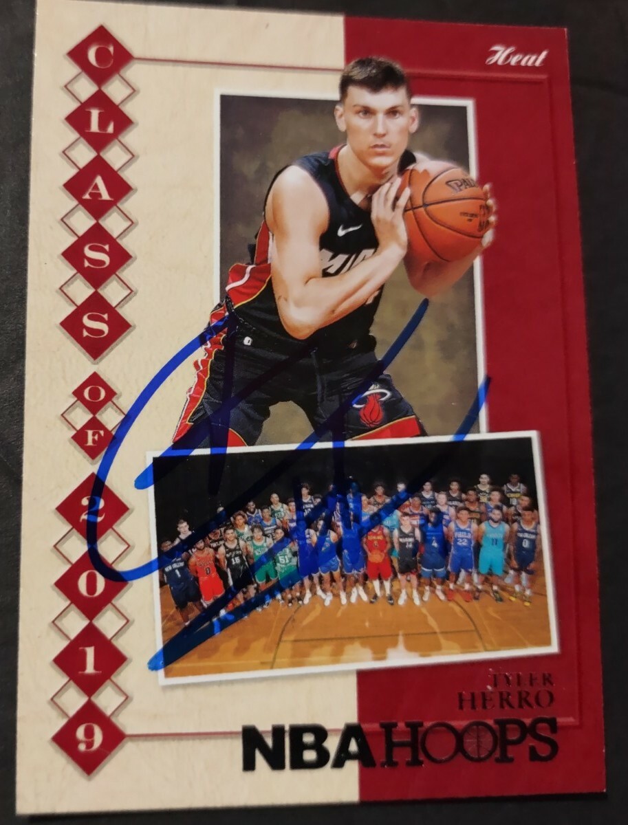 TYLER HERRO SIGNED AUTOGRAPH PANINI HOOPS MIAMI HEAT ROOKIE RC