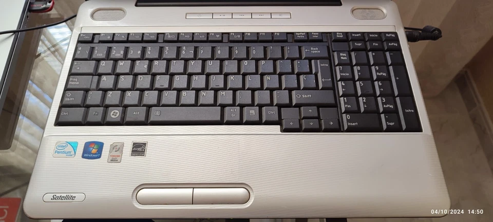 portatil toshiba Intel Pentium - Imagen 4 de 4