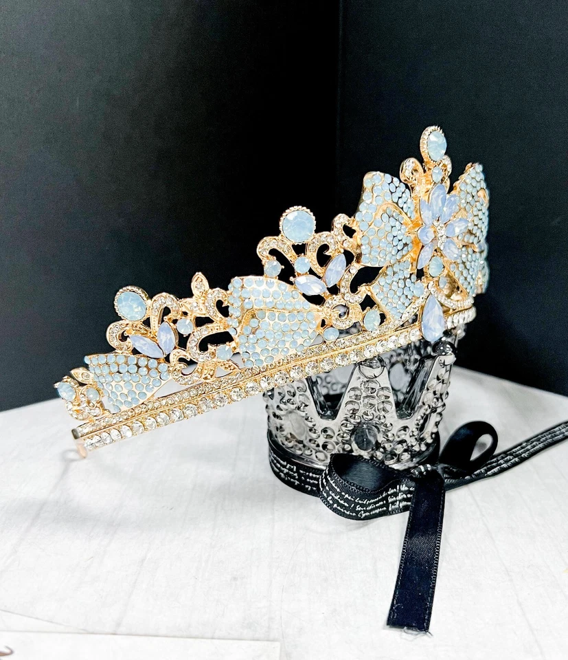 Tiara corona cristal, corona dorada vintage, tiara arco azul, tiara cristal nupcial Foto 4 de 4