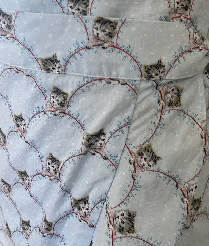 Falda Paul and Joe RARA Estampado Gato De Colección Hermosos Colores Volantes Foto 2 de 4