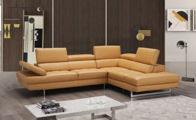 A761 Italian Leather Sectional Freesia J&M Furniture
