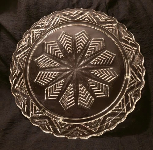 Vintage 1950s Federal Glass Snowflake Starburst Footed Cake Plate 11 In