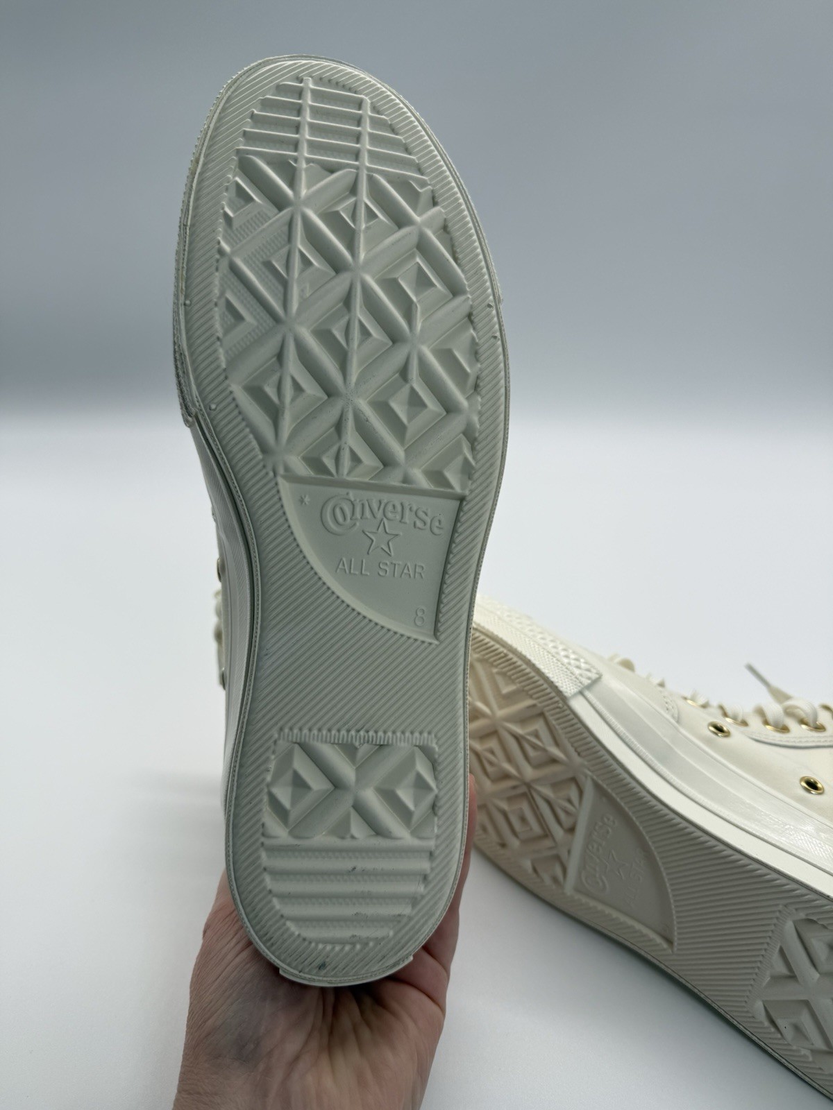 Converse White Gold Leather Trim High top Unisex Men’s 8 Women’s  Size 10 thumbnail 10