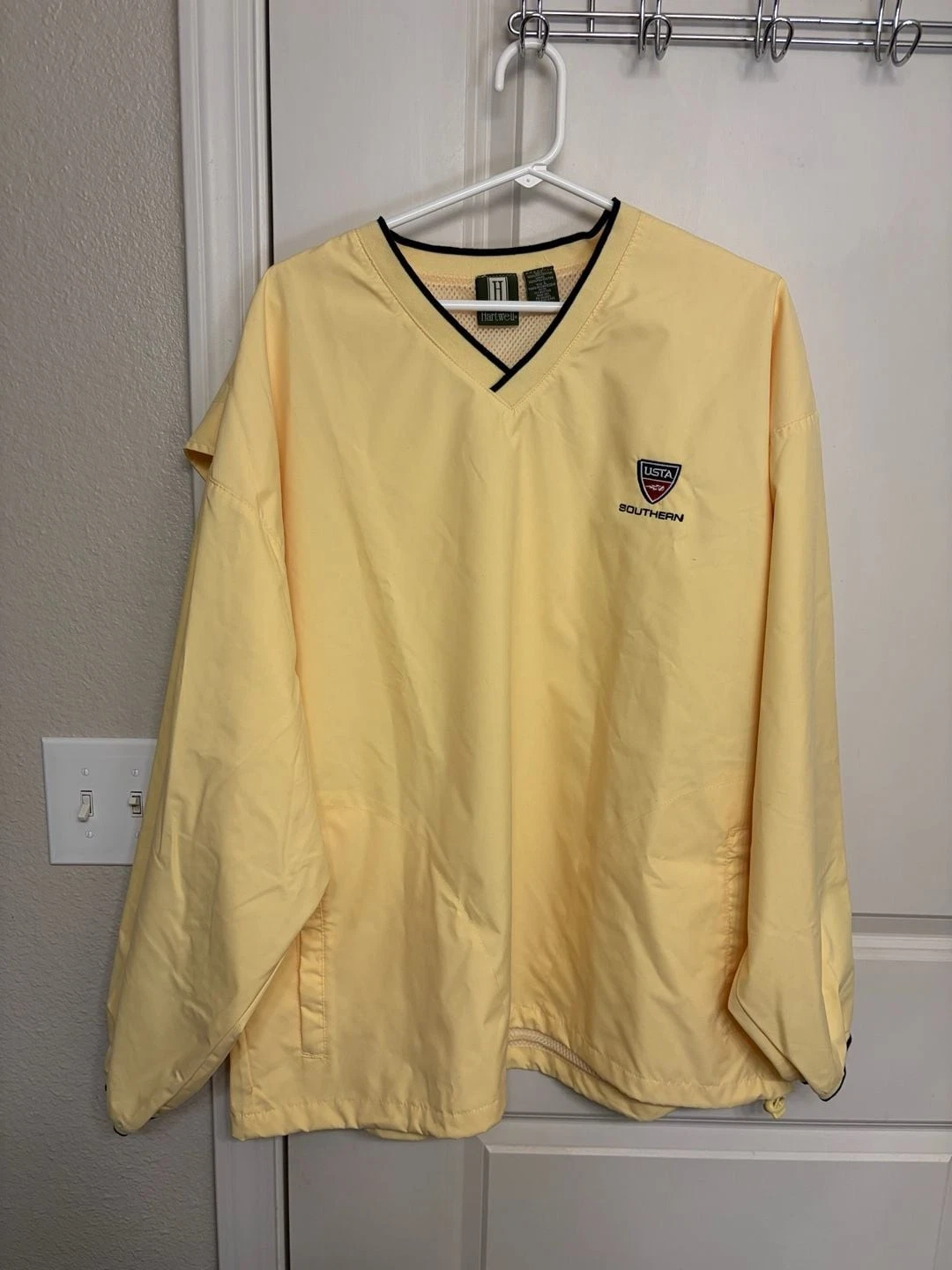 Hartwell USTA Southern Pullover Windbreaker Jacket Yellow L image 1