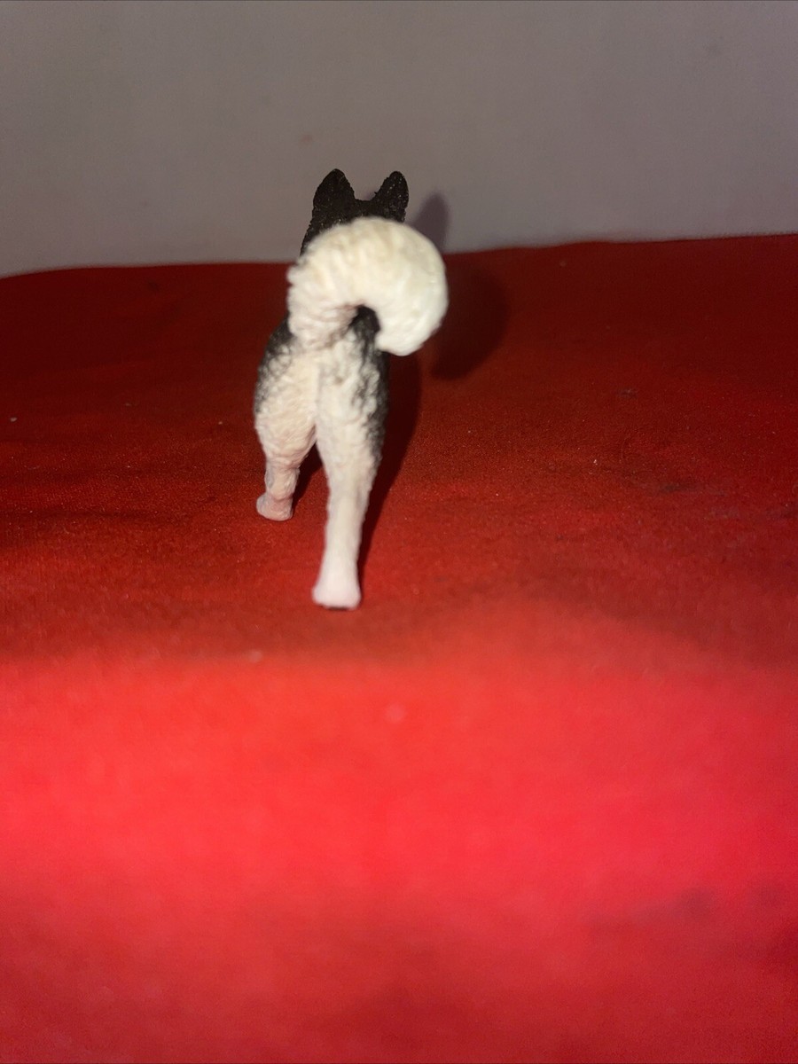 Figurine Schleich Husky – Animal Réaliste, Articulations, Collection Pour Enfants Dès 3 Ans, Taille 11 Cm