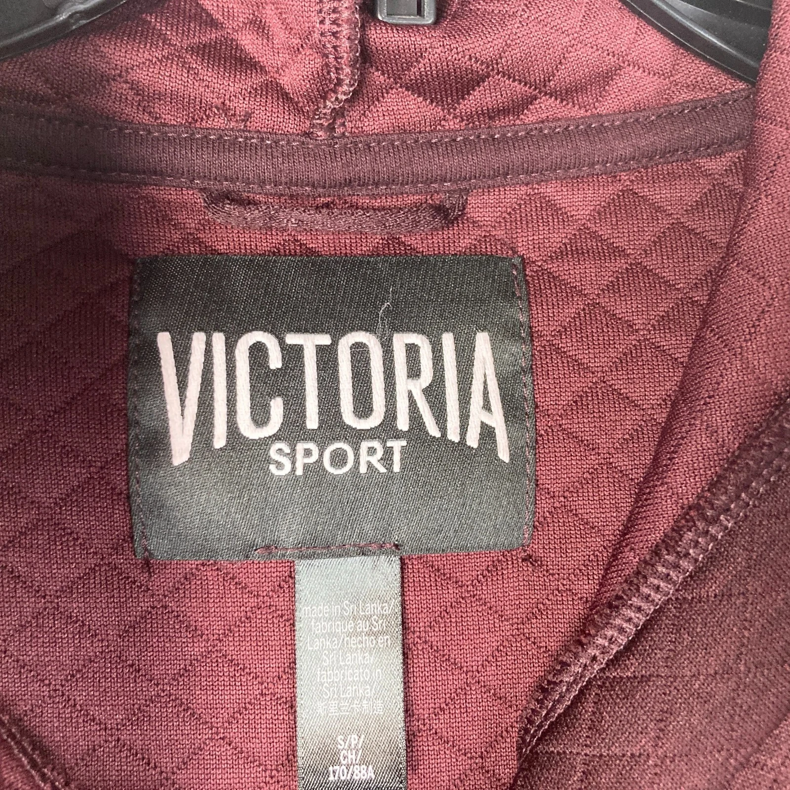 UNDERCOVER Cappuccio Sportivo Victoria's Secret Donna Piccola Borgogna Trapuntata Maniche Lunghe Lavorata a Maglia