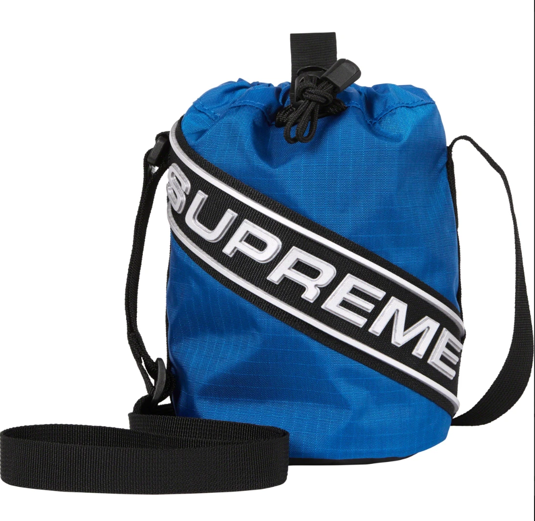 Petit sac Supreme logo 3D (FW23) couleur bleu