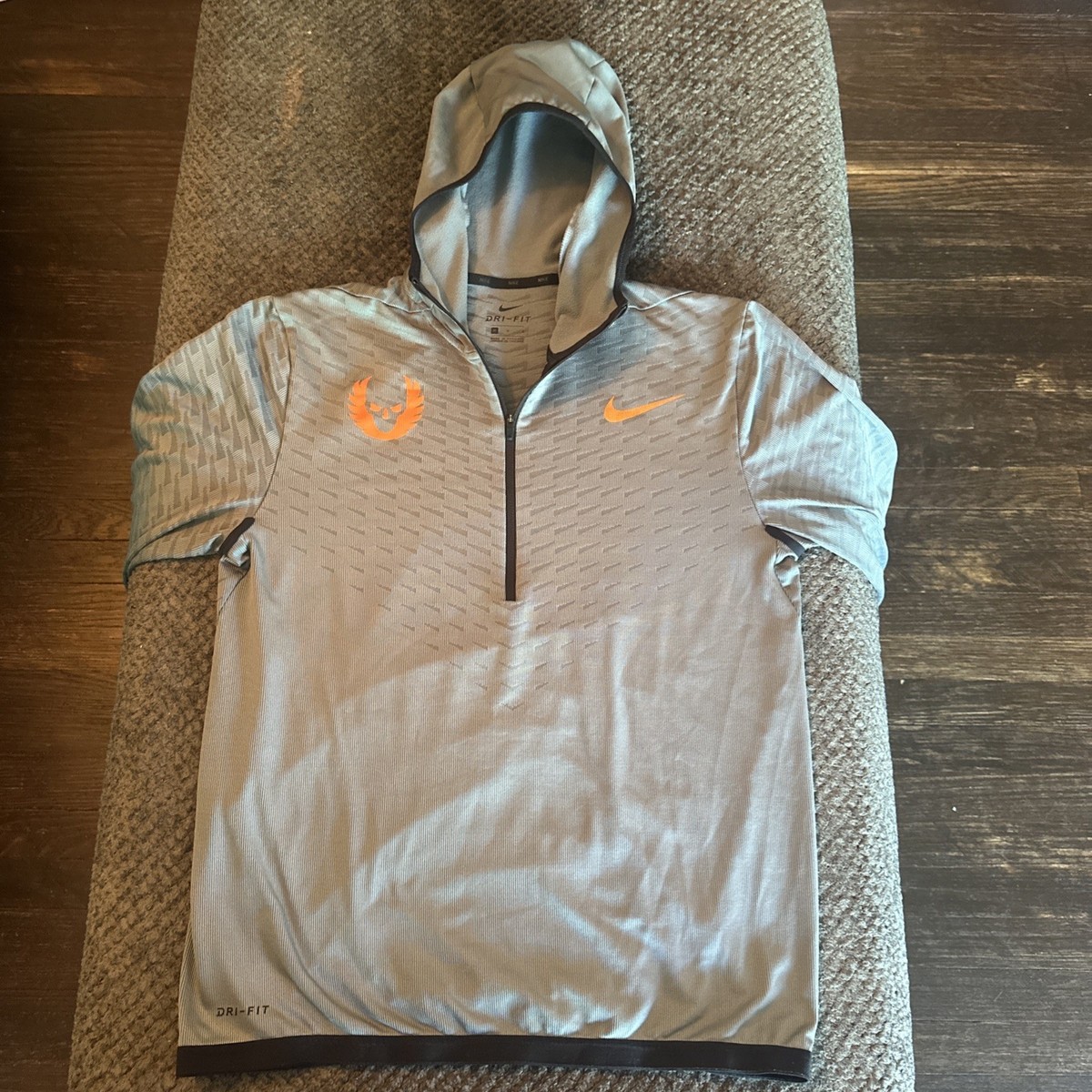 Nike Oregon Project ジャケット M Nike x Oregon Project Dri-Fit Running Gray Hooded 1/4 Zip Up