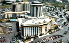 King Prussia Sheraton-Valley Forge Birds EYe Pennsylvania Postcard E108