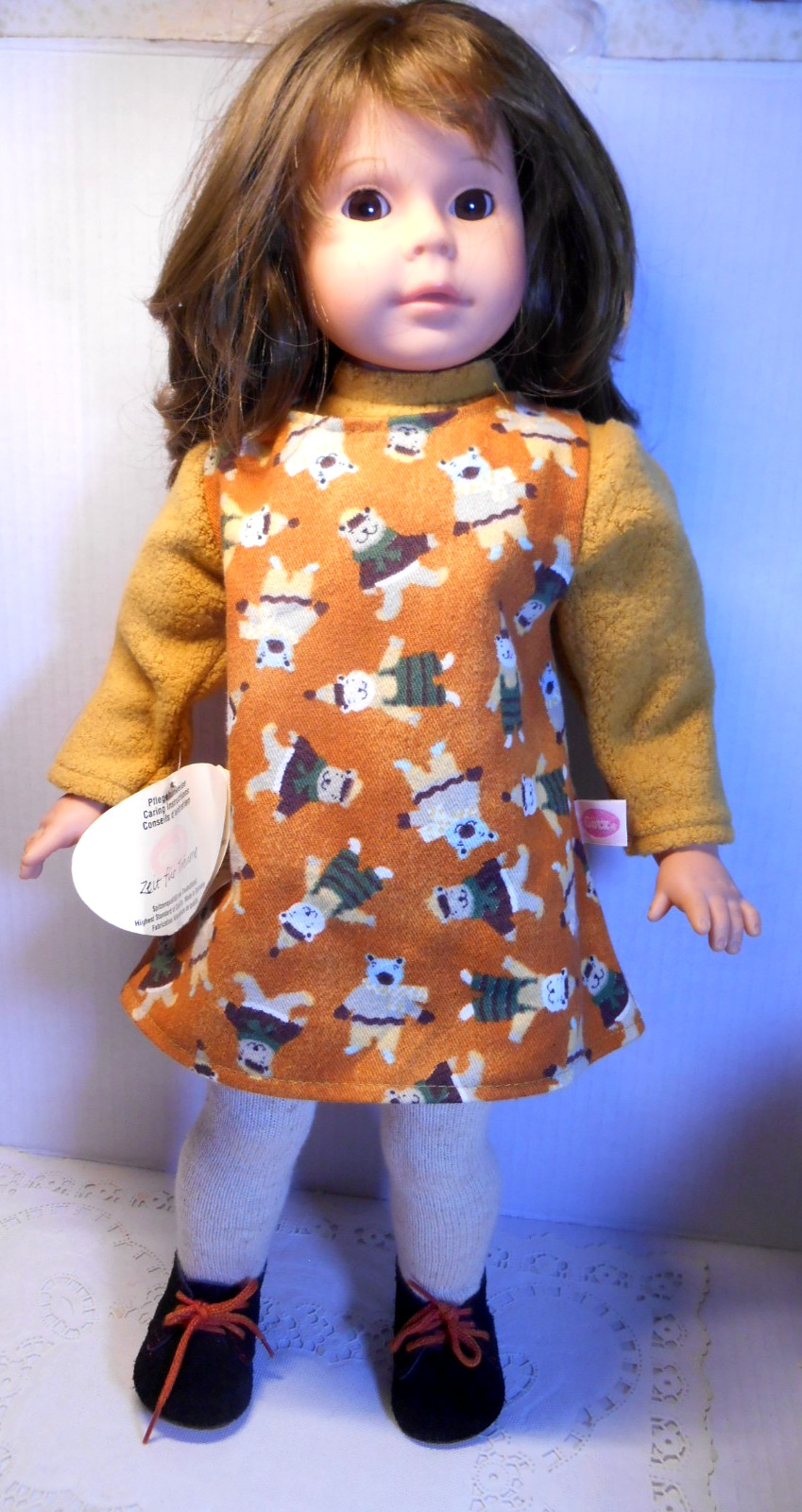 VTG GOTZ Soft Standing Brunette 19.5