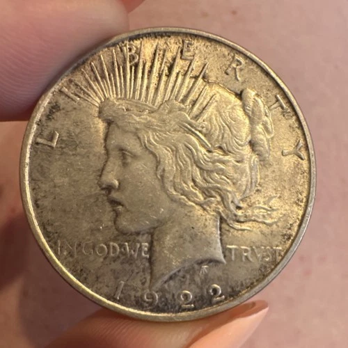 1922 Peace Dollar $1 Silver Coin Philadelphia Business Strike Circulated