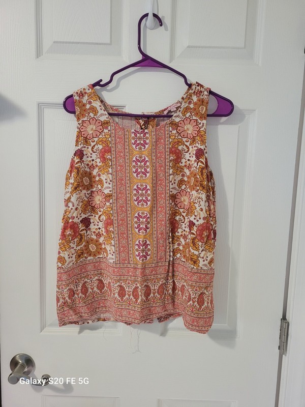 Ladies size large shirt