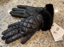 UGG Women  s Sz S/M QUILTED ALL WEATHER GLOVES w/FUR CUFF 17414 Black MSRP 85NWT