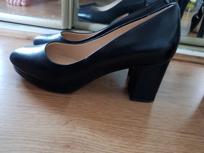 clarks cabin crew shoes