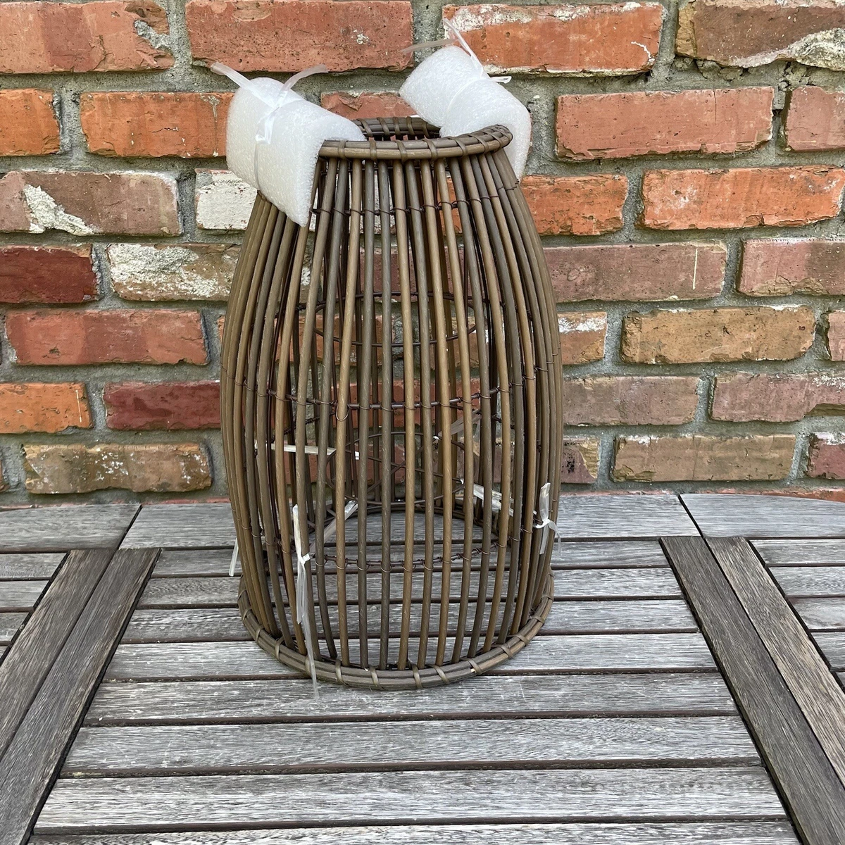 Pottery barn outdoor lantern deals