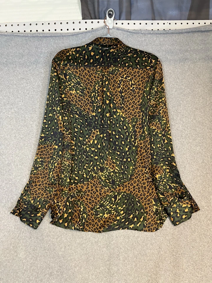 Blusa feminina Silvian Heach estampa camuflada leopardo média camisa botão para cima - Imagem 4 de 4