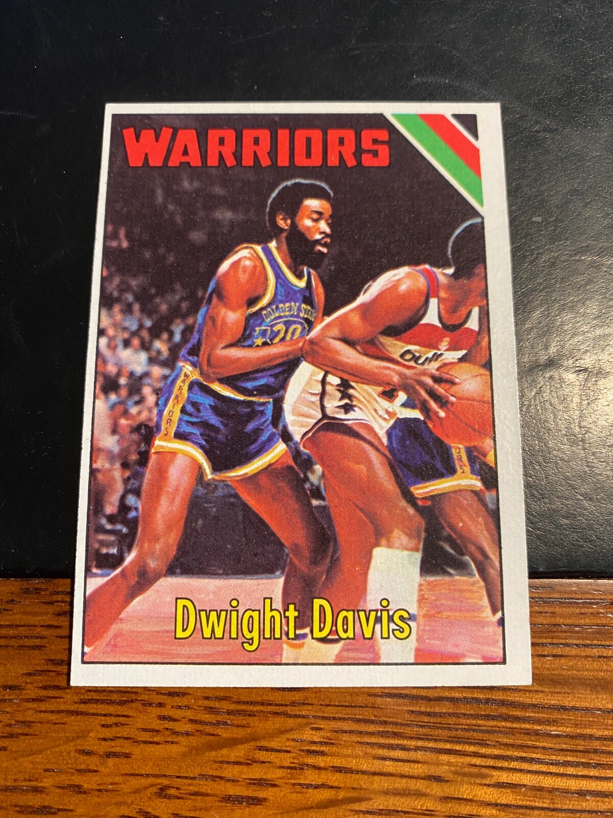 Dwight Davis #11 Basketball Cards 1975 Topps trading card — raw and PSA graded price guide