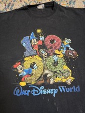 Vintage 1999 90's Walt Disney World Graphic T-Shirt Size L/XL Mickey DISTRESSED