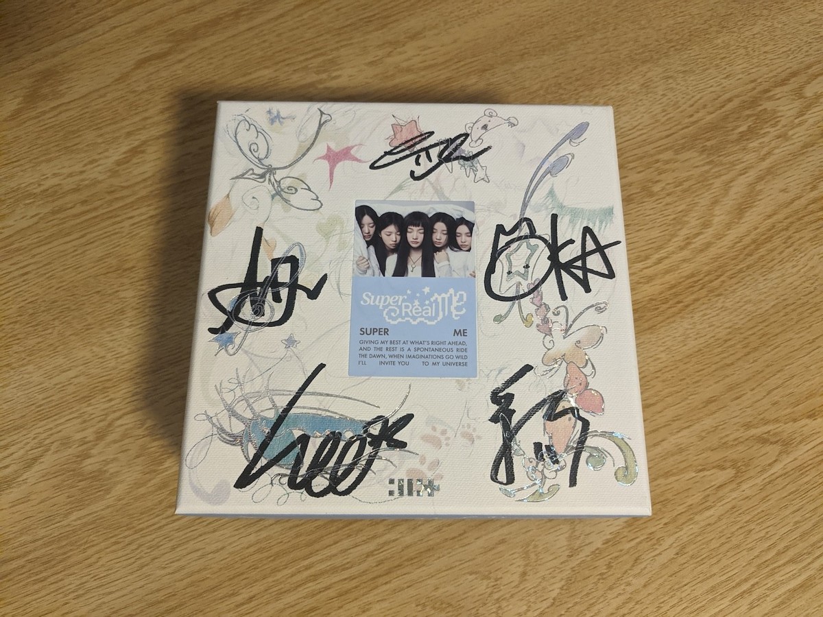 直筆サイン入りILLIT SUPER REAL ME ILLIT SIGNED - 1st Mini Album [SUPER REAL ME] (SUPER ME Ver