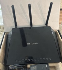 NETGEAR Nighthawk Wireless Smart Wi-Fi Router R6700 AC1750