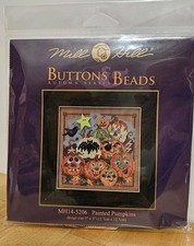 Mill Hill Buttons  Beads Autumn Series Kit PAINTED PUMPKINS MH14-5206