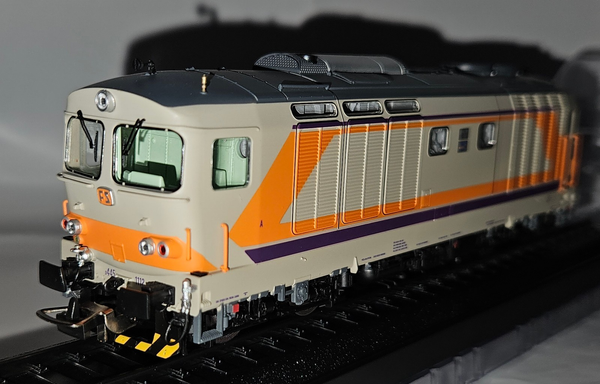 Piko 22023 Diesellok D.445 Fs, Ep. V, Navetta, 3. Bauserie, Ho Ac/Sound ***-image