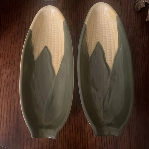 Vintage Shawnee Pottery Corn King Corn Cob Holder Dish #79 Made in USA Set of 2