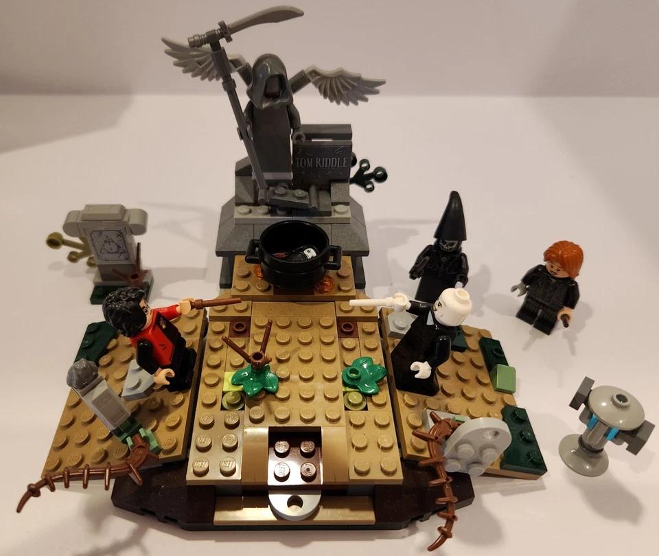 Lego Harry Potter El Origen de Voldemort 75965 Retirado COMPLETO Mortífago, Señor Foto 3 de 4