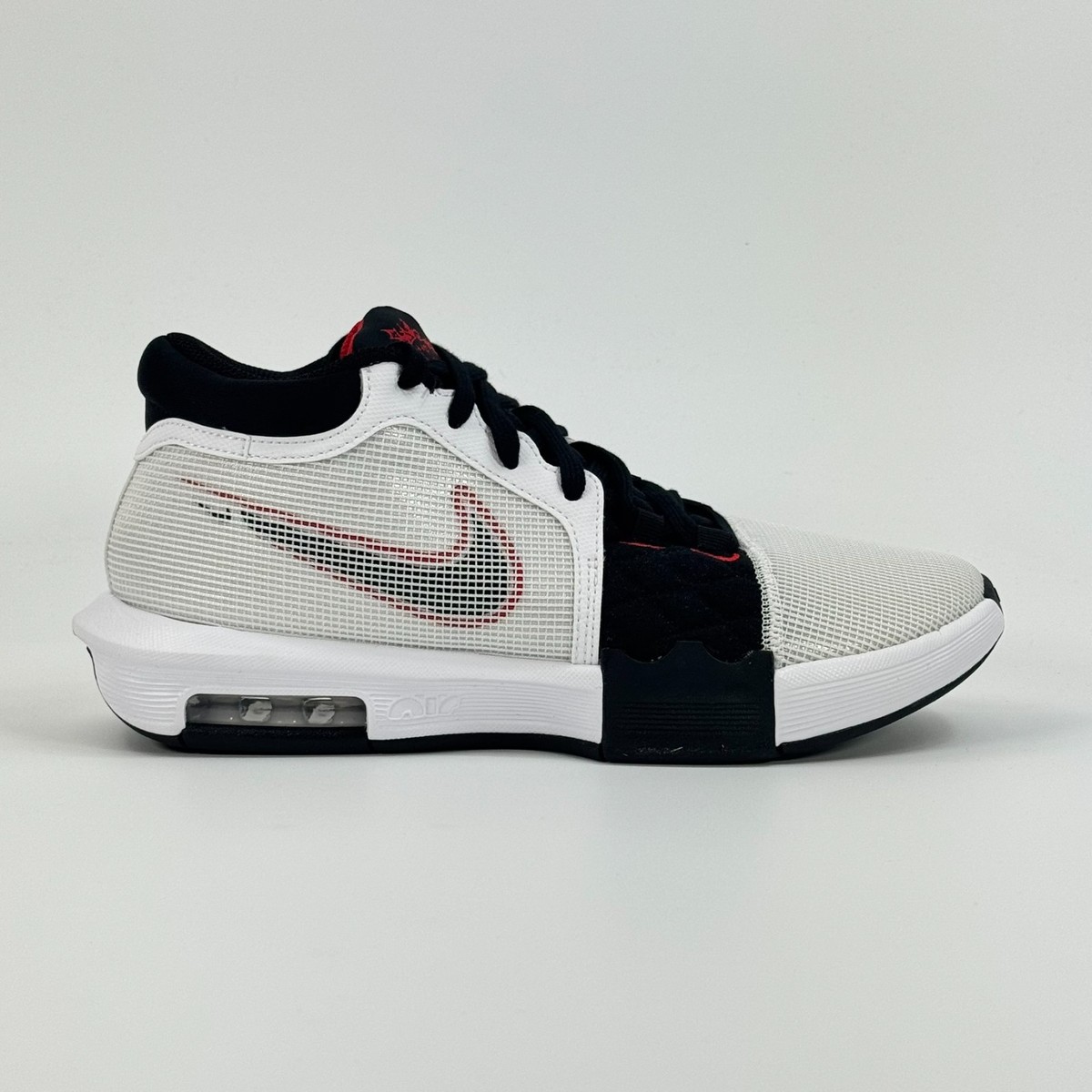 Nike Lebron Witness 8 'White University Red' FB2239-103 Basketball