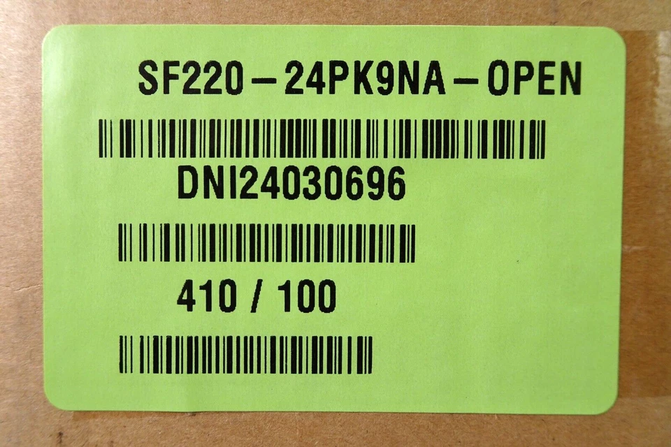 Cisco SF220-24P 24-Port Managed PoE+ Switch w/ 2 Gigabit SFP Rack-Mountable - Image 4 of 4