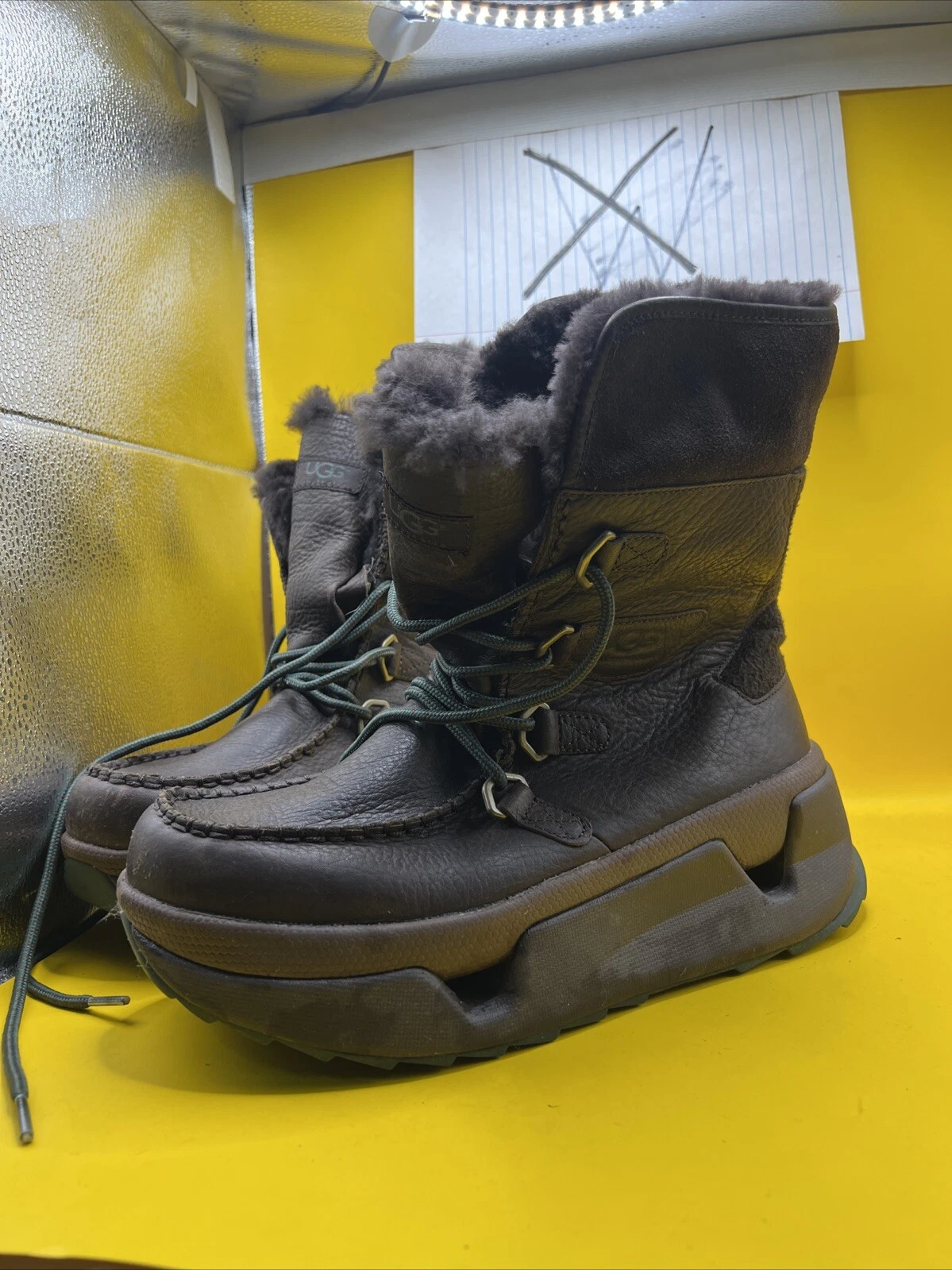 UGG Auden Brownstone Thinsulate Waterproof Shearling Snowboots size 9 Rare