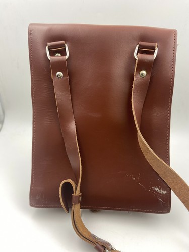 Rugged Vintage Leather Shoulder Bag for School | heavy duty Messenger Bag - Picture 3 of 9