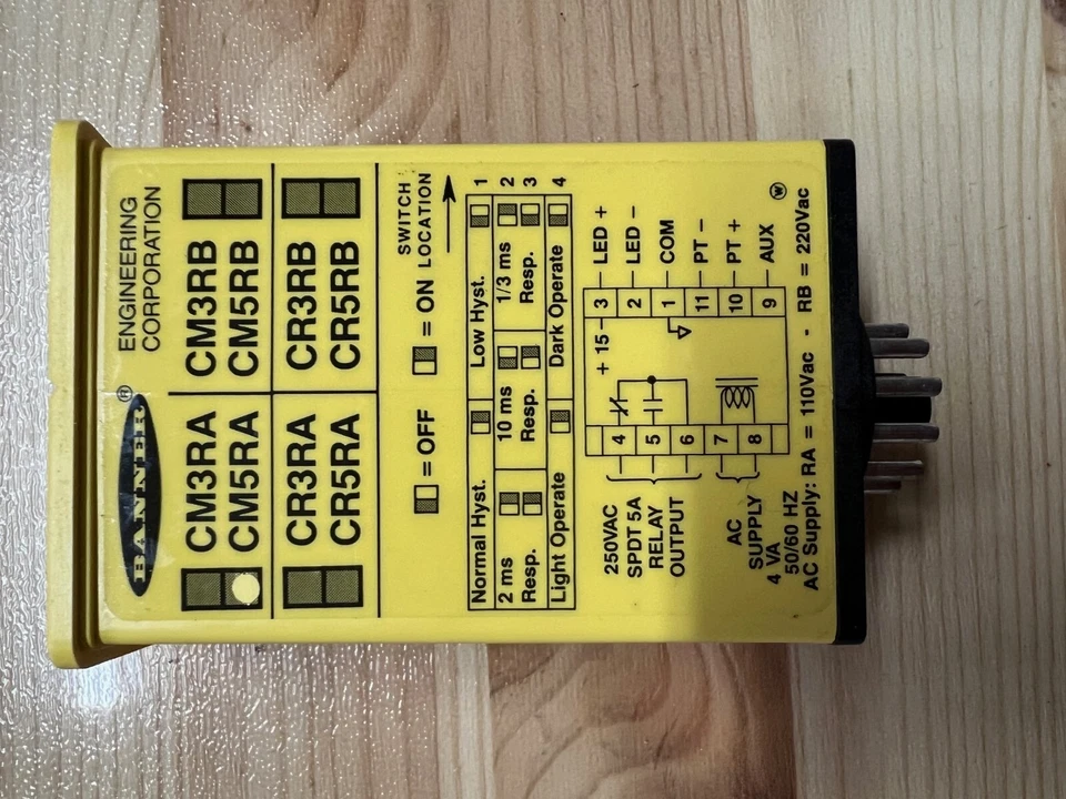 Módulo de programación de interruptores Banner Engineering CM5RA. Foto 4 de 4