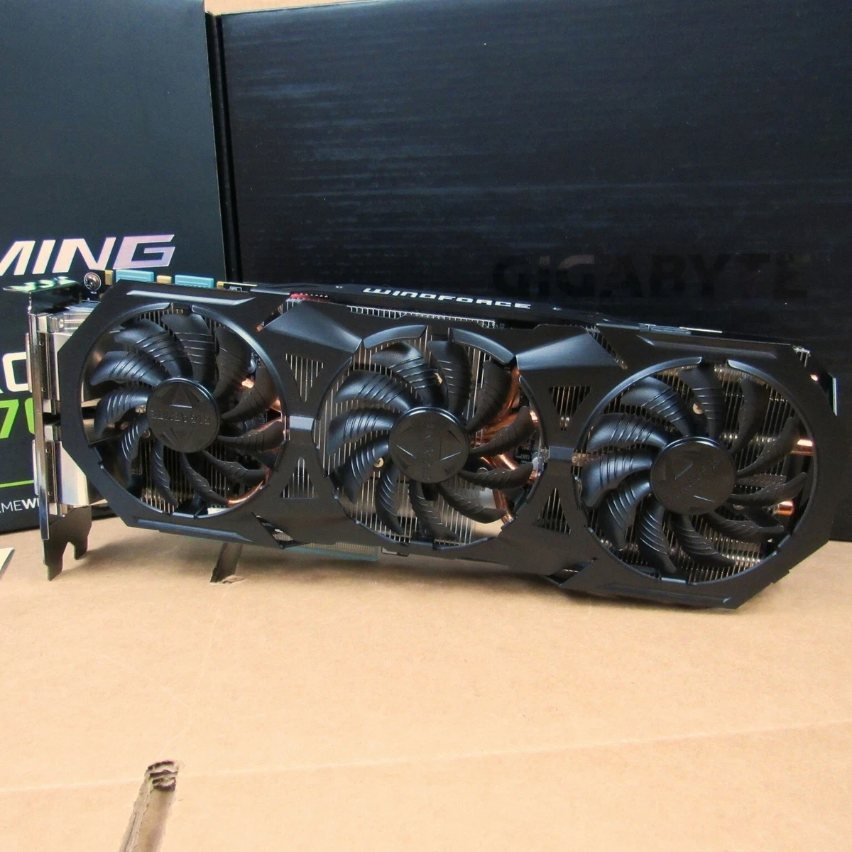 GIGABYTE GeForce GTX 970 G1 GAMING Graphics Card w 4 GB GDDR5 and WINDFORCE 3X