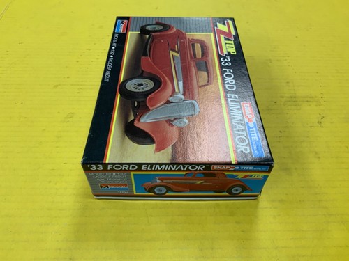 Please look at all the pictures Monogram ZZ Top ‘33 Ford Snap-Together Kit - Picture 3 of 7