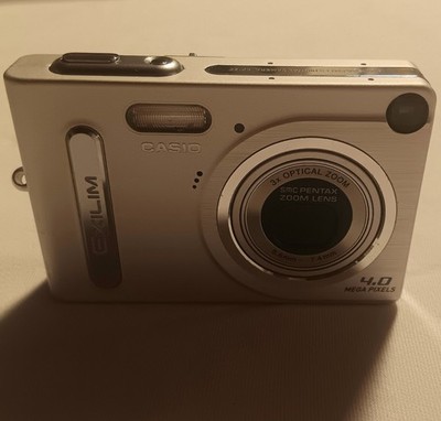 Casio Exilim EX-Z3 4MP Digitalkamera In Silber