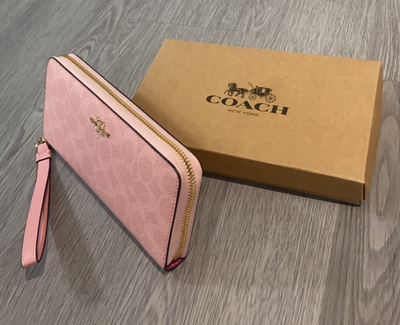 NEW Coach Long Zip Around Wallet In Signature Canvas CW778 Powder