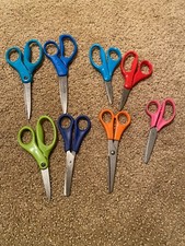 Mixed Lot of 8 Kids Child Size Scissors Fiskars Wescott etc multicolor used