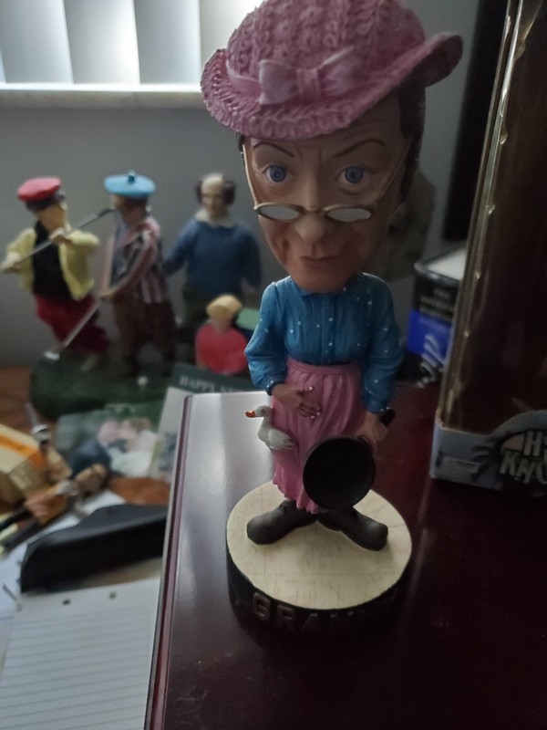 Beverly Hillbillies Granny Figure