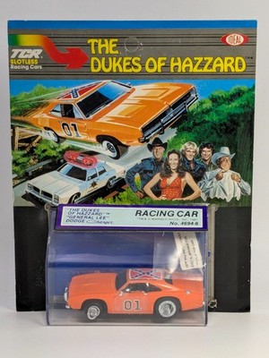 Vintage 1981 Dukes of Hazzard General Lee IDEAL TCR Slot Car NOS