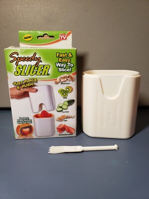 Regularly $15 As Seen On TV Speedy Slicer Fruit And Veggies Cutter Brand New 