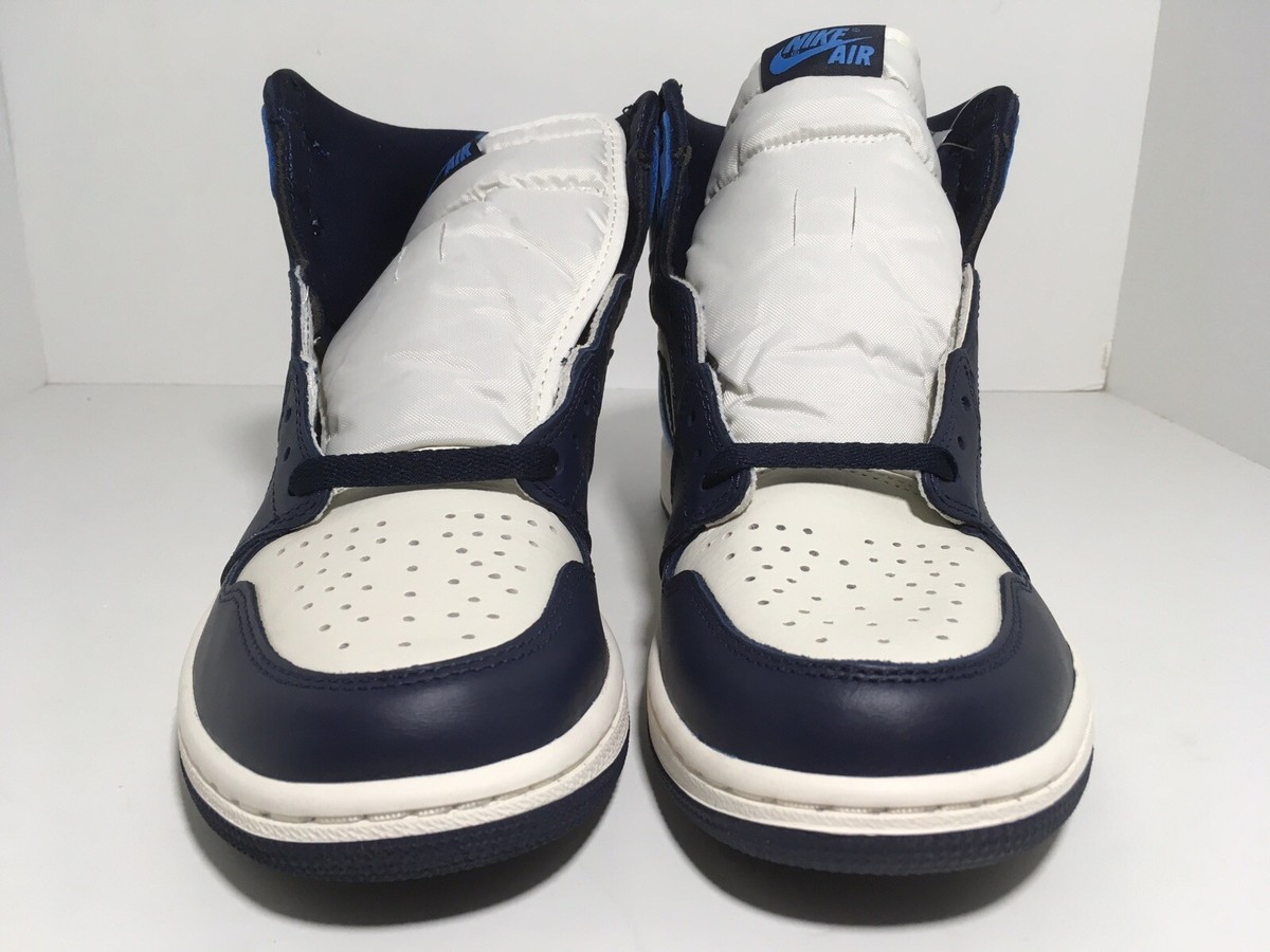 Nike Air Jordan 1 Retro High OG Obsidian UNC 555088-140 Nike Air Jordan 1 Retro High OG Obsidian UNC 555088-140