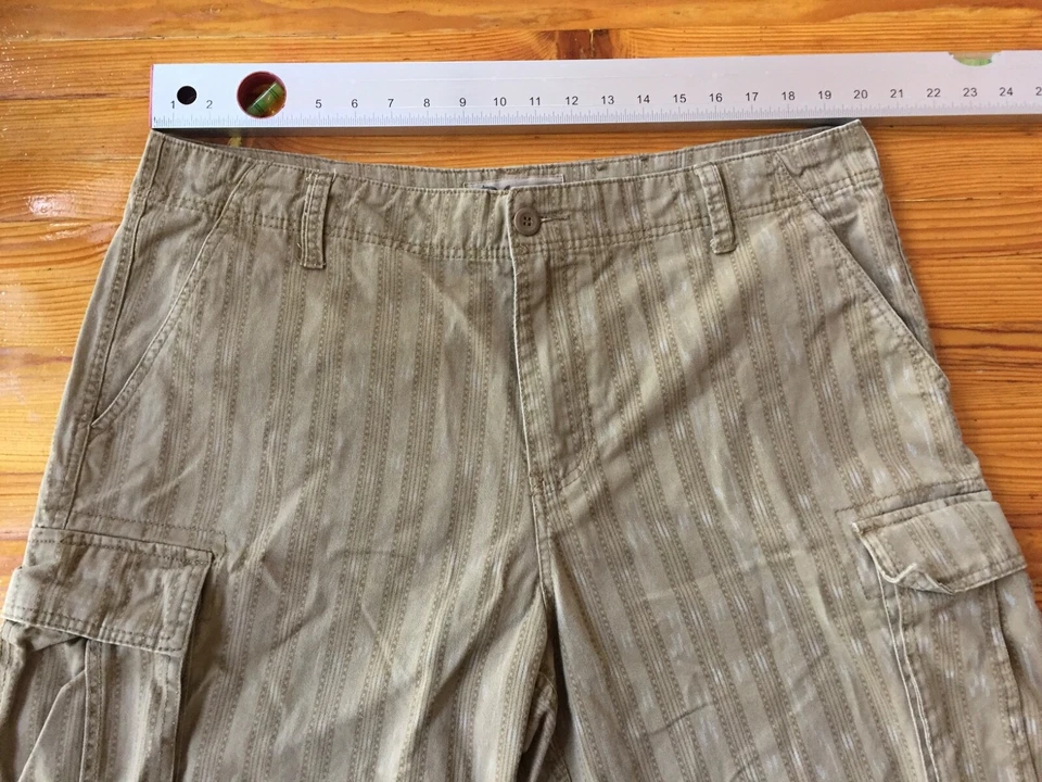 Bermuda PLUGG tamanho 38 listrada marrom algodão masculino bolsos de carga 11” - Imagem 3 de 4