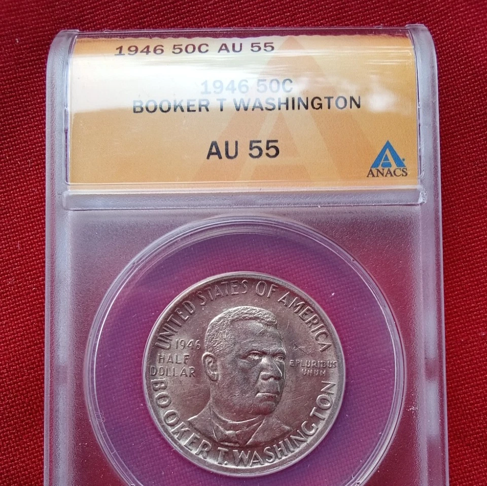 1946 P 50c Booker T. Washington Commemorative Coin In AU 55 . - Image 2 of 4
