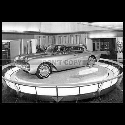 Photo A.017884 CHEVROLET BISCAYNE CONCEPT CAR 1955